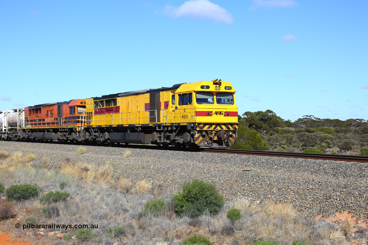 161111 2452
Binduli, Kalgoorlie Freighter train 5025, Clyde Engineering EMD model GT64C Q class unit Q 4013 serial 97-1466 renumbered from Q 313.
Keywords: Q-class;Q4013;Clyde-Engineering-Forrestfield-WA;EMD;GT46C;97-1466;Q313;