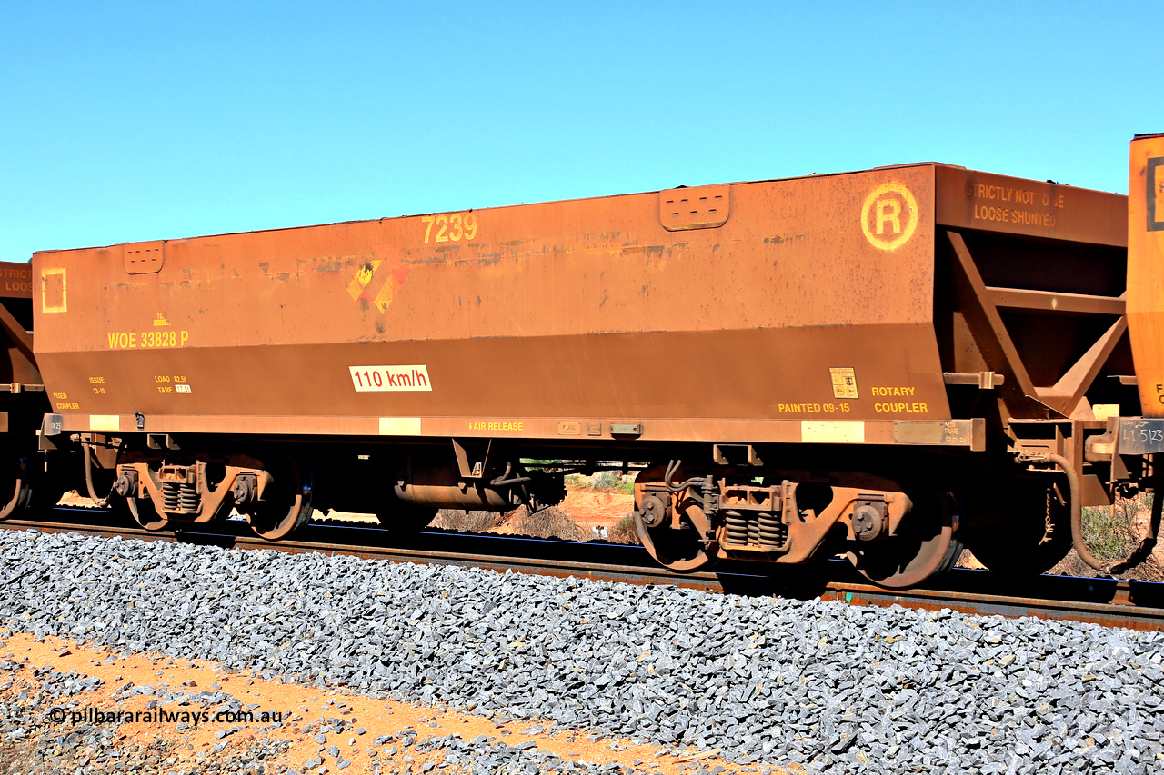 240328 2862
WOE type iron ore waggon WOE 33828 is from a batch of thirty built by UGL [United Goninan Limited] in China during November and December 2015 with serial number R0189-013 in original brown paint with Aurizon logo and fleet number 7239, in Mineral Resources traffic 5040 empty Mount Walton iron ore train. March 28, 2024.
Keywords: WOE-type;WOE33828;UGL-China;R0189-013;