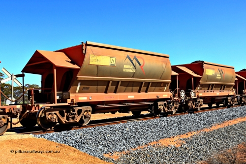 240328 2994
Loaded Koolyanobbing iron ore train 5041 with Mineral Resources Ltd MHPY type iron ore waggons MHPY 00105 and MHPY 00106 built by CSR Yangtze Co China with serial numbers 2014 / 382-105 and 2014 / 382-106 in 2014 as a batch of 382 pairs, these bottom discharge hopper waggons are operated in 'married' pairs. March 28, 2024.
Keywords: MHPY-type;MHPY00105;2014/382-105;MHPY00106;2014/382-106;CSR-Yangtze-Rolling-Stock-Co-China;