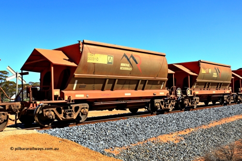 240328 3021
Loaded Koolyanobbing iron ore train 5041 with Mineral Resources Ltd MHPY type iron ore waggons MHPY 00031 and MHPY 00032 built by CSR Yangtze Co China with serial numbers 2014 / 382-31 and 2014 / 382-32 in 2014 as a batch of 382 pairs, these bottom discharge hopper waggons are operated in 'married' pairs. March 28, 2024.
Keywords: MHPY-type;MHPY00031;2014/382-31;MHPY00032;2014/382-32;CSR-Yangtze-Rolling-Stock-Co-China;