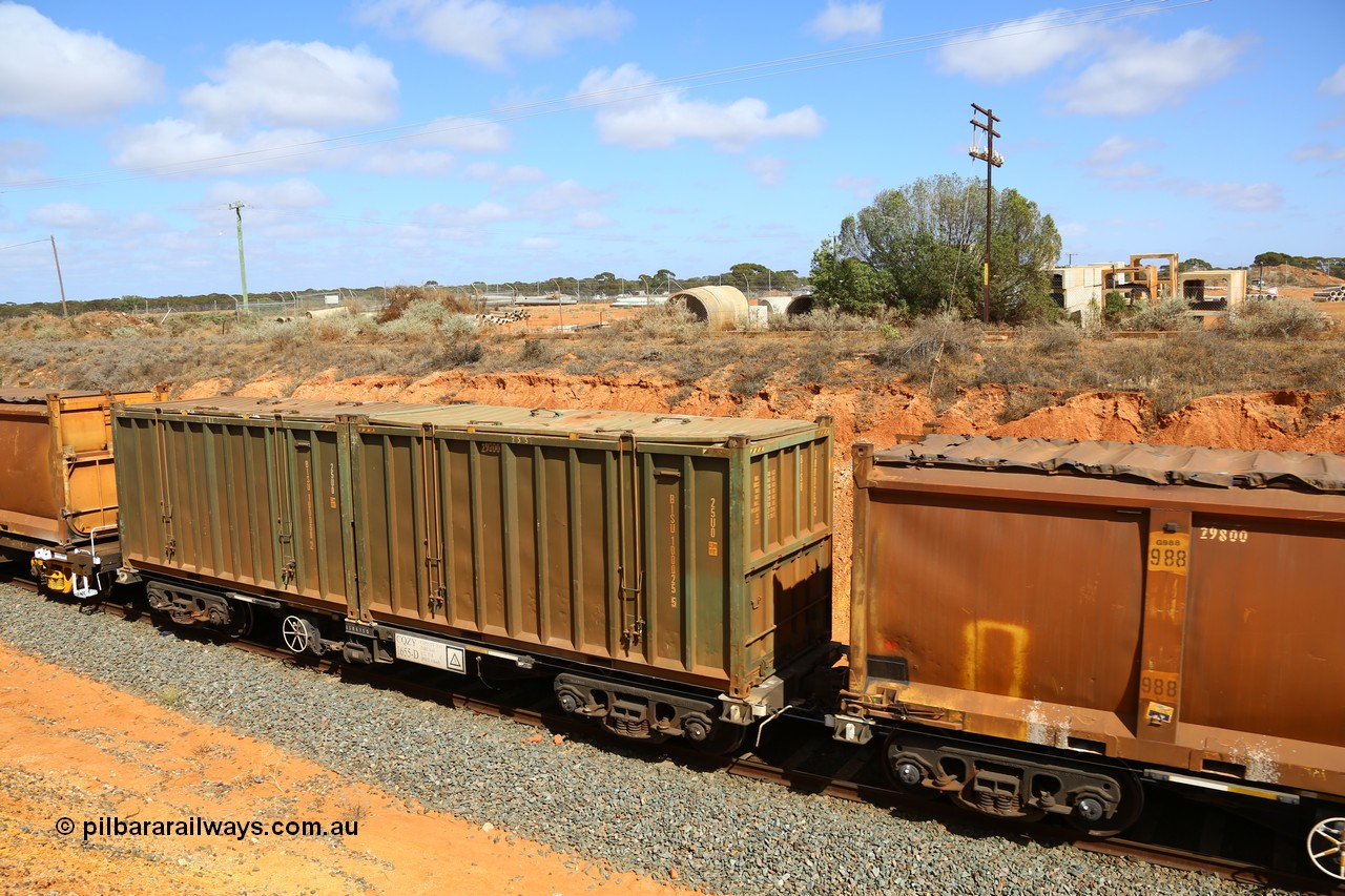 161112 3037
West Kalgoorlie, loaded Malcolm sulphur train 6029, CQZY type waggon CQZY 1655, built by CIMC at Dalian China for CFCLA and one of fifteen on lease to Aurizon with a pair of un-decaled hard-top 25U0 type containers BISU 100025 and BISU 100068.
Keywords: CQZY-type;CQZY1655;CIMC-Dalian-China;