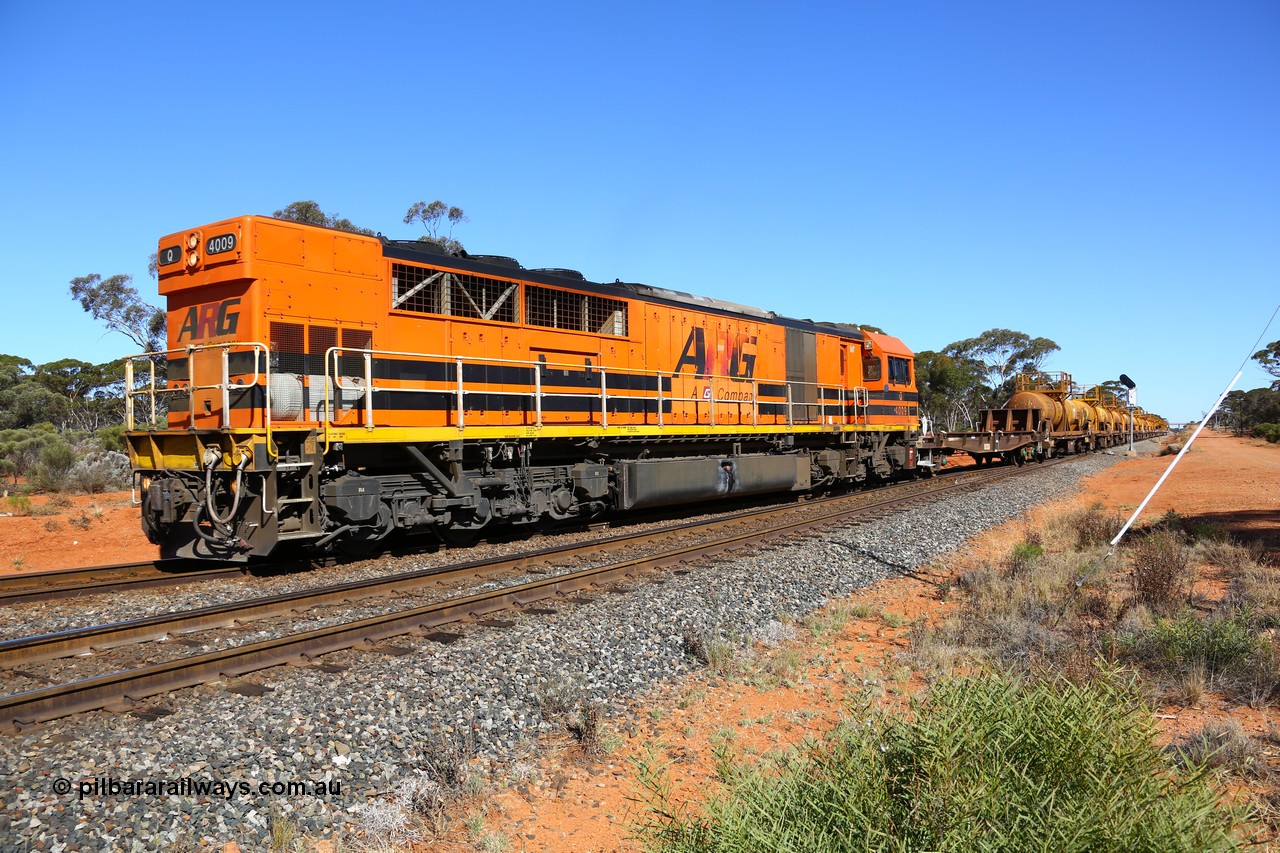 161112 3446
Binduli, Clyde Engineering built EMD model GT46C Q class unit Q 4009 serial 97-1461 runs long end leading as it arrives at the southern end of Binduli Triangle with the loaded acid train from Hampton, train 7406.
Keywords: Q-class;Q4009;97-1461;Clyde-Engineering-Forrestfield-WA;EMD;GT46C;Q309;