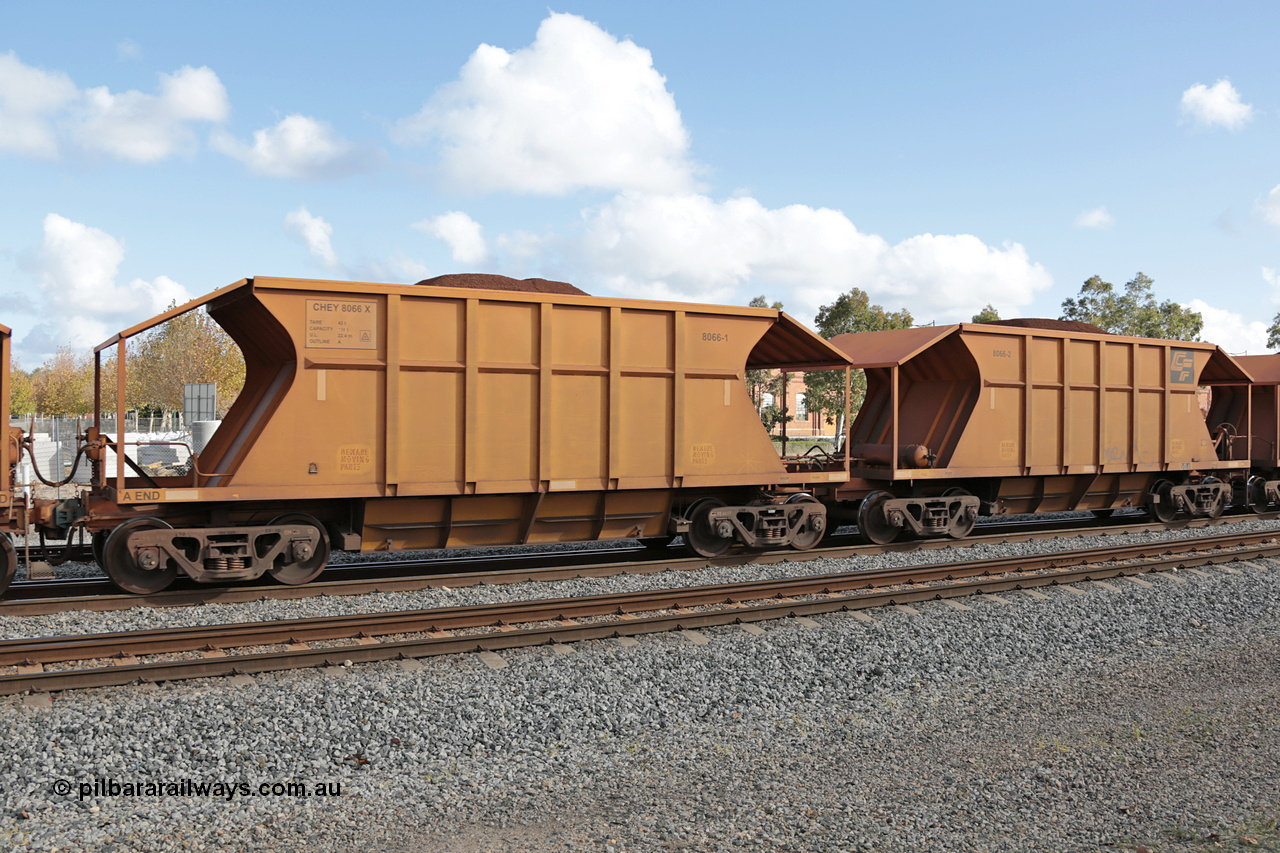 140601 4610
Midland, loaded iron ore train #1030 heading to Kwinana, CFCLA leased CHEY type waggon CHEY 8066 one pair of 120 bar coupled pairs built by Bluebird Rail Operations SA in 2011-12. 1st June 2014.
Keywords: CHEY-type;CHEY8066;Bluebird-Rail-Operations-SA;2011/120-66;