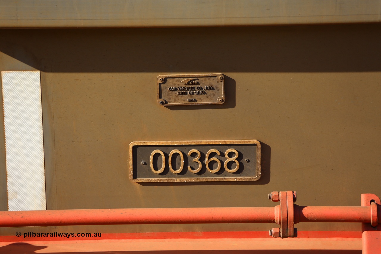 190107 0429
Parkeston, Mineral Resources Ltd builders plate of MHPY type iron ore waggon MHPY 00368 built by CSR Yangtze Co China in 2014 as a batch of 382 units.
Keywords: MHPY-type;MHPY00368;2014/382-368;CSR-Yangtze-Rolling-Stock-Co-China;