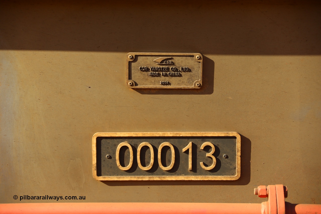 190107 0449
Parkeston, Mineral Resources Ltd builders plate of MHPY type iron ore waggon MHPY 00013 built by CSR Yangtze Co China in 2014 as a batch of 382 units.
Keywords: MHPY-type;MHPY00013;2014/382-13;CSR-Yangtze-Rolling-Stock-Co-China;