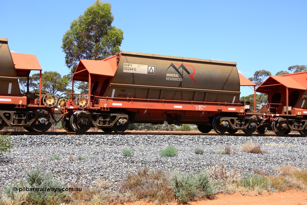 190107 0617
Binduli, on empty Mineral Resources Ltd iron ore train service from Esperance to Koolyanobbing 2034 with MRL's MHPY type iron ore waggon MHPY 00244 built by CSR Yangtze Co China serial 2014/382-244 in 2014 as a batch of 382 units, these bottom discharge hopper waggons are operated in 'married' pairs.
Keywords: MHPY-type;MHPY00244;2014/382-244;CSR-Yangtze-Rolling-Stock-Co-China;
