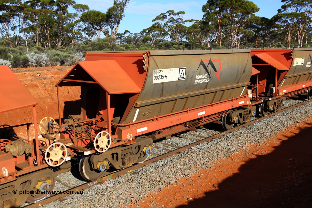 190109 1626
Binduli, Mineral Resources Ltd empty iron ore train 4030 with MRL's MHPY type iron ore waggon MHPY 00236 built by CSR Yangtze Co China serial 2014/382-236 in 2014 as a batch of 382 units, these bottom discharge hopper waggons are operated in 'married' pairs.
Keywords: MHPY-type;MHPY00235;2014/382-235;CSR-Yangtze-Rolling-Stock-Co-China;