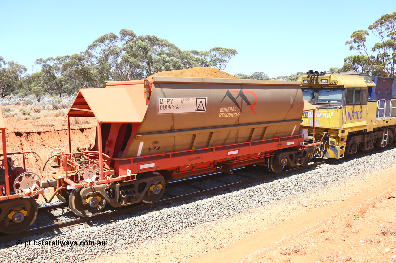 190129 4230
Binduli, on Mineral Resources Ltd loaded iron ore train service from Koolyanobbing to Esperance #3033 with MRL's MHPY type iron ore waggon MHPY 00093 built by CSR Yangtze Co China serial 2014/382-93 in 2014 as a batch of 382 units, these bottom discharge hopper waggons are operated in 'married' pairs.
Keywords: MHPY-type;MHPY00093;2014/382-93;CSR-Yangtze-Co-China;
