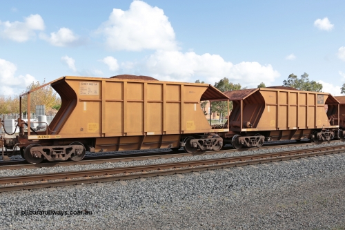 140601 4615
Midland, loaded iron ore train #1030 heading to Kwinana, CFCLA leased CHEY type waggon CHEY 8021 one pair of 120 bar coupled pairs built by Bluebird Rail Operations SA in 2011-12. June 1, 2014.
Keywords: CHEY-type;CHEY8021;Bluebird-Rail-Operations-SA;2011/120-21;