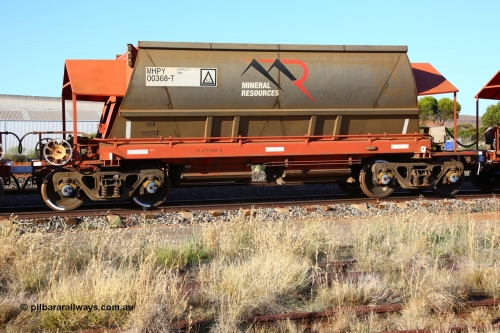 190107 0428
Parkeston, Mineral Resources Ltd MHPY type iron ore waggon MHPY 00368 built by CSR Yangtze Co China in 2014 as a batch of 382 units, these bottom discharge hopper waggons are operated in 'married' pairs.
Keywords: MHPY-type;MHPY00368;2014/382-368;CSR-Yangtze-Rolling-Stock-Co-China;