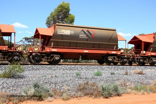 190107 0589
Binduli, on empty Mineral Resources Ltd iron ore train service from Esperance to Koolyanobbing 2034 with MRL's MHPY type iron ore waggon MHPY 00227 built by CSR Yangtze Co China serial 2014/382-227 in 2014 as a batch of 382 units, these bottom discharge hopper waggons are operated in 'married' pairs.
Keywords: MHPY-type;MHPY00227;2014/382-227;CSR-Yangtze-Rolling-Stock-Co-China;