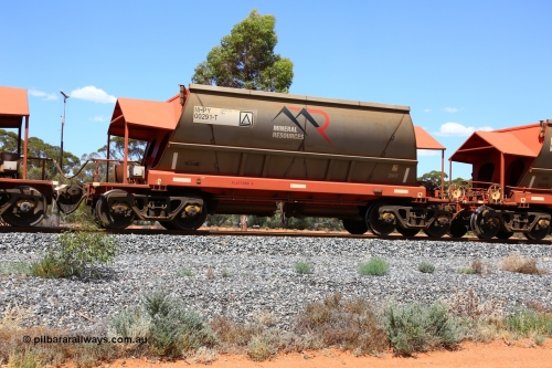190107 0600
Binduli, on empty Mineral Resources Ltd iron ore train service from Esperance to Koolyanobbing 2034 with MRL's MHPY type iron ore waggon MHPY 00291 built by CSR Yangtze Co China serial 2014/382-291 in 2014 as a batch of 382 units, these bottom discharge hopper waggons are operated in 'married' pairs.
Keywords: MHPY-type;MHPY00291;2014/382-291;CSR-Yangtze-Rolling-Stock-Co-China;