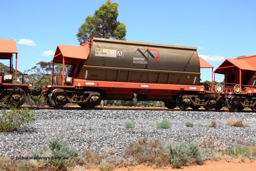 190107 0632
Binduli, on empty Mineral Resources Ltd iron ore train service from Esperance to Koolyanobbing 2034 with MRL's MHPY type iron ore waggon MHPY 00178 built by CSR Yangtze Co China serial 2014/382-178 in 2014 as a batch of 382 units, these bottom discharge hopper waggons are operated in 'married' pairs.
Keywords: MHPY-type;MHPY00178;2014/382-178;CSR-Yangtze-Rolling-Stock-Co-China;