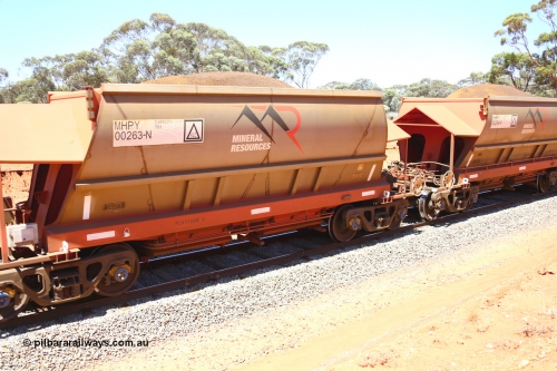 190129 4303
Binduli, on Mineral Resources Ltd loaded iron ore train service from Koolyanobbing to Esperance #3033 with MRL's MHPY type iron ore waggon MHPY 00263 built by CSR Yangtze Co China serial 2014/382-263 in 2014 as a batch of 382 units, these bottom discharge hopper waggons are operated in 'married' pairs.
Keywords: MHPY-type;MHPY00263;2014/382-263;CSR-Yangtze-Co-China;