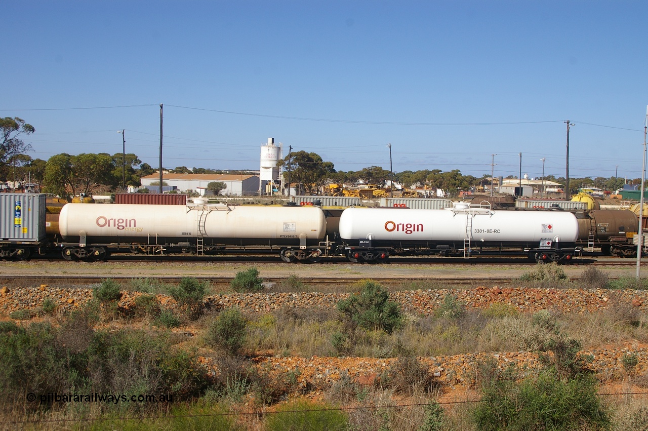 120512 IMG P10174
West Kalgoorlie, PTLY type gas tank waggon PTLY 6416. Built by Comeng NSW in 1985 as NTHF type NTHF 416, 76,000 litre gas tank for Boral Gas, recoded to ATLY in 1996, and ATLY type gas tank waggon ATLY 1, built by Comeng NSW in 1968 as a Tg type tank waggon for Boral Gas as Tg 1 on the South Australian Railways, to the VR as TWF type TWF 10 in 1979, then later in 1979 to VTGX type. Off VR register 1988 and to AN as ATLX type ATLX 1, then to ATLY. Peter Donaghy image.
Keywords: Peter-D-Image;PTLY-type;PTLY6416;Comeng-NSW;NTHF-type;ATLY-type;ATLY1;Comeng-NSW;Tg-type;Tg1;TWF-type;TWF10;VTGX-type;ATLX-type;