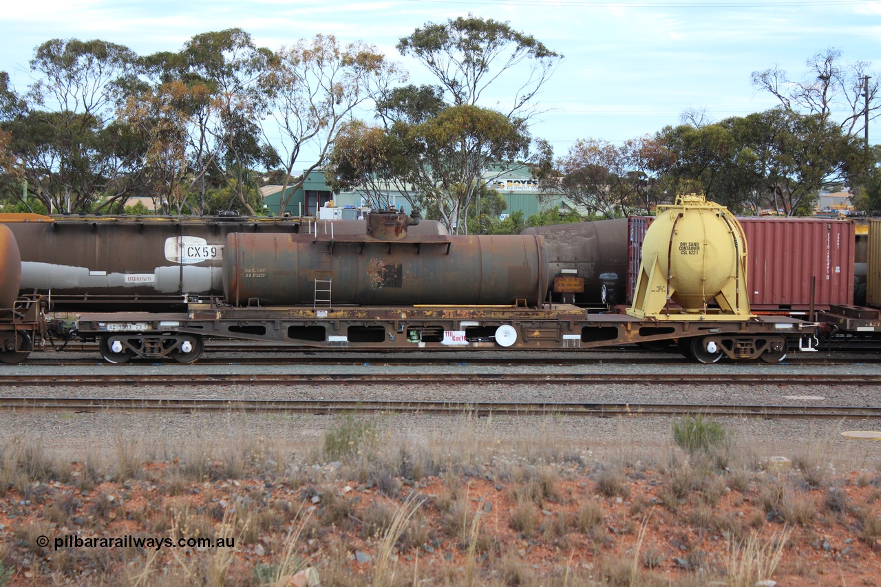 131024 IMG 0649
West Kalgoorlie, AZWY 30373 'Sputnik' loco oil and sand waggon, originally built as an WFX type flat waggon by Tomlinson Steel in a batch of one hundred and sixty one in 1969-70. Recoded to WQCX type in 1980 and to WSP type waste oil and sand waggon in 1986. Peter Donaghy image.
Keywords: Peter-D-Image;AZWY-type;AZWY30373;Tomlinson-Steel-WA;WFX-type;WQCX-type;WSP-type;