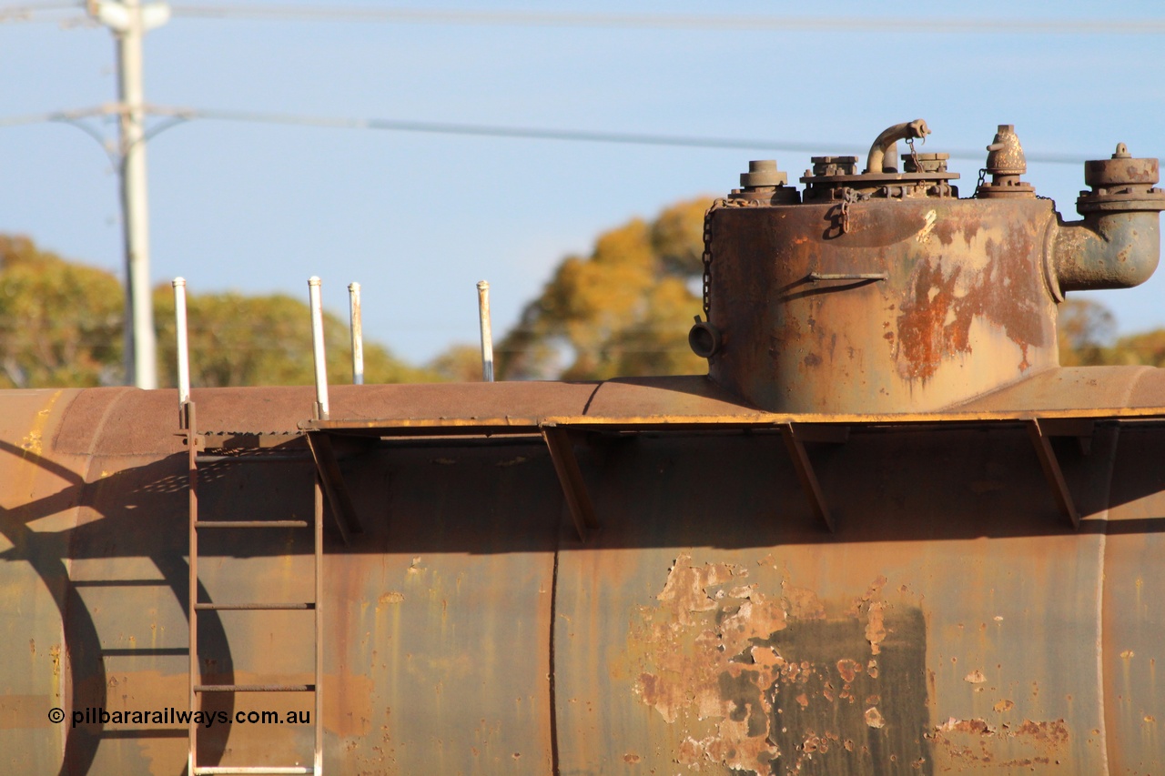 131024 IMG 0659
West Kalgoorlie, detail image of AZWY 30373 'Sputnik' loco oil and sand waggon. Peter Donaghy image.
Keywords: Peter-D-Image;AZWY-type;AZWY30373;Tomlinson-Steel-WA;WFX-type;WQCX-type;WSP-type;