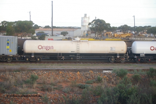 120511 IMG P10173
West Kalgoorlie, PTLY type gas tank waggon PTLY 6416. Built by Comeng NSW in 1985 as NTHF type NTHF 416, 76,000 litre gas tank for Boral Gas, recoded to ATLY in 1996. Peter Donaghy image.
Keywords: Peter-D-Image;PTLY-type;PTLY6416;Comeng-NSW;NTHF-type;ATLY-type;