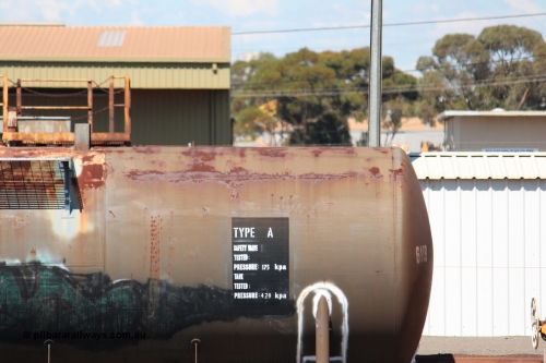 140406 IMG 1936
West Kalgoorlie, NTBF 6119 fuel tank waggon detail image, originally built by Comeng NSW in 1975 as SCA type SCA 270 69000 litre bitumen tank waggon for Shell NSW, diesel capacity of 62700 litres. Peter Donaghy image.
Keywords: Peter-D-Image;NTBF-type;NTBF6119;Comeng-NSW;SCA-type;SCA270;
