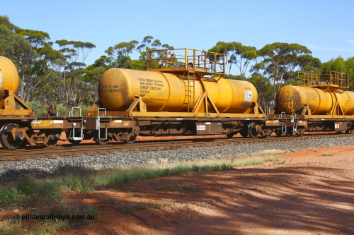 190108 1130
Binduli, AQHY 30077 with CSA 0116, originally built by the WAGR Midland Workshops in 1964/66 as a WF type flat waggon, then in 1997, following several recodes and modifications, was one of seventy five waggons converted to the WQH type to carry CSA sulphuric acid tanks between Hampton/Kalgoorlie and Perth/Kwinana. CSA 0116 was built by VCare Engineering, India for Access Petrotec & Mining Solutions.
Keywords: AQHY-type;AQHY30077;WAGR-Midland-WS;WF-type;WFDY-type;WFDF-type;RFDF-type;WQH-type;