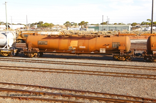 190108 1313
West Kalgoorlie, ATBY 14585 built by Westrail Midland Workshops in 1976 part of a batch of eight JPA type petrol tank waggons, recoded to JPAA in 1985, then WJPA when converted to SG. Seen here in Caltex service with a 70,000 litre capacity.
Keywords: ATBY-type;ATBY14585;Westrail-Midland-WS;JPA-type;JPAA-type;WJPA-type;