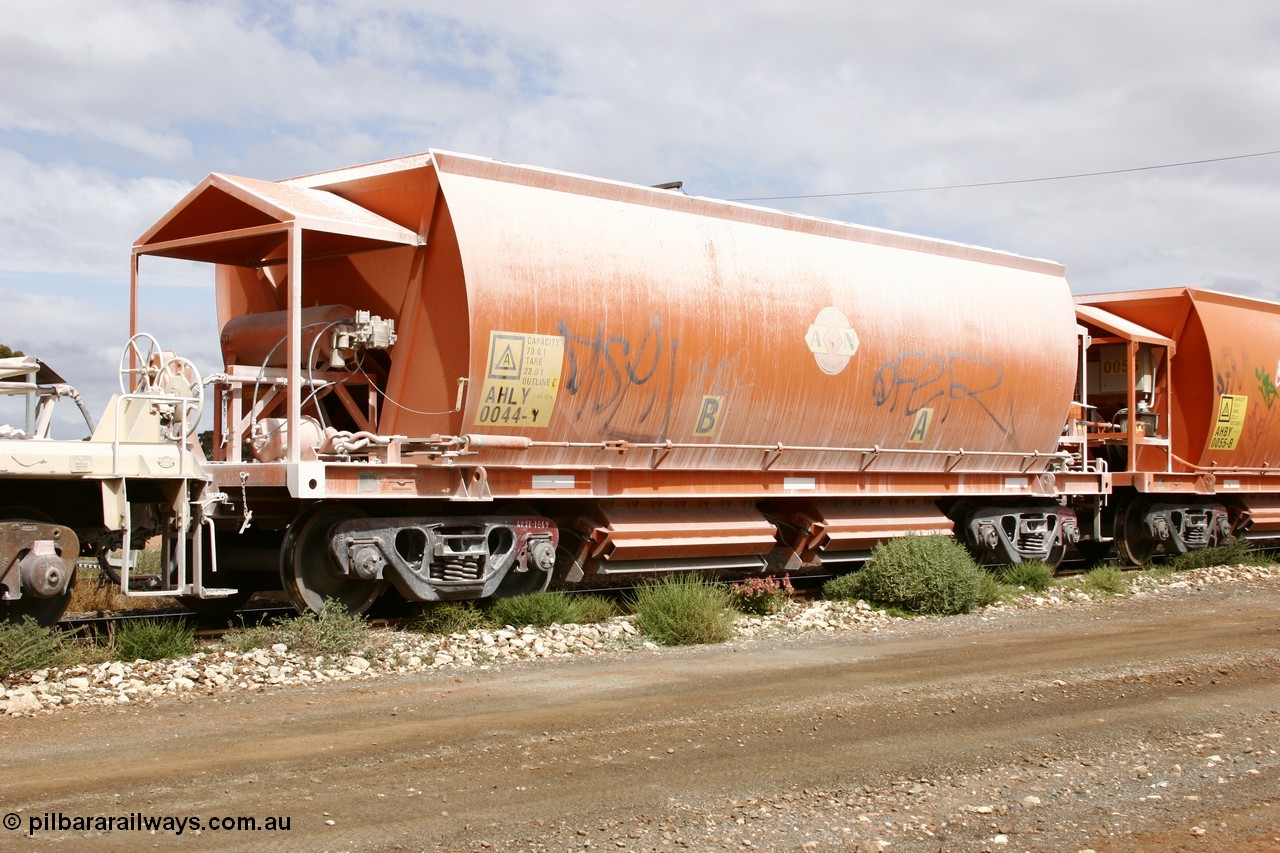 051101 6413
Parkeston, AHLY 0044 one of sixty five AHBY type ballast hoppers built by EDI Rail at their Port Augusta Workshops for ARG in 2001-02 for the Darwin line construction, now in limestone quarry products service.
Keywords: AHLY-type;AHLY0044;EDI-Rail-Port-Augusta-WS;AHBY-type;