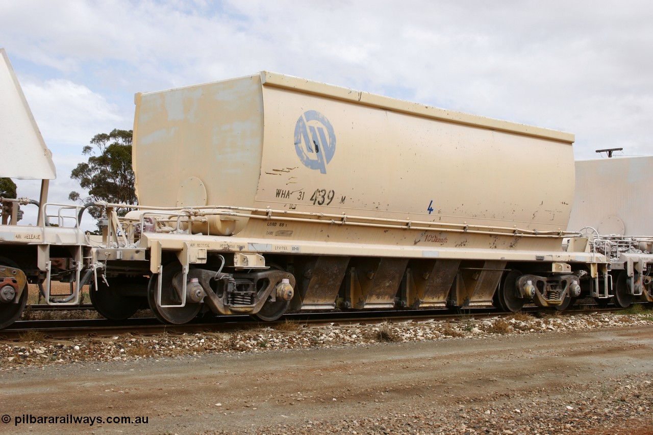 051101 6426
Parkeston, WHA 31439 seen here in Loongana Limestone service, originally built by Goninan WA for Western Quarries as a batch of twenty coded WHA type in 1995. Purchased by Westrail in 1998.
Keywords: WHA-type;WHA31439;Goninan-WA;