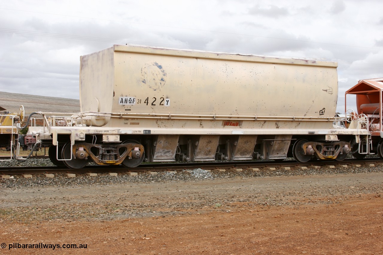 051101 6446
Parkeston, AHQF 31422 seen here in Loongana Limestone service, originally built by Goninan WA for Western Quarries as a batch of twenty coded WHA type in 1995. Purchased by Westrail in 1998.
Keywords: AHQF-type;AHQF31422;Goninan-WA;WHA-type;