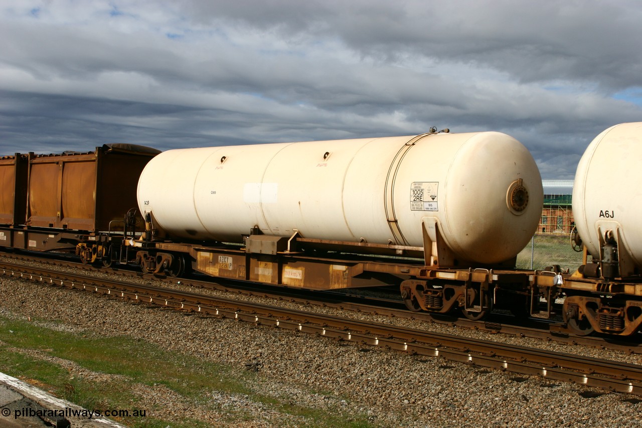 070607 9994
Midland, AZKY type anhydrous ammonia tank waggon AZKY 32241, one of twelve built by Goninan WA in 1998 as WQK type for Murrin Murrin traffic, fitted with Brambles anhydrous ammonia tank A3F with no sticker.
Keywords: AZKY-type;AZKY32241;Goninan-WA;WQK-type;