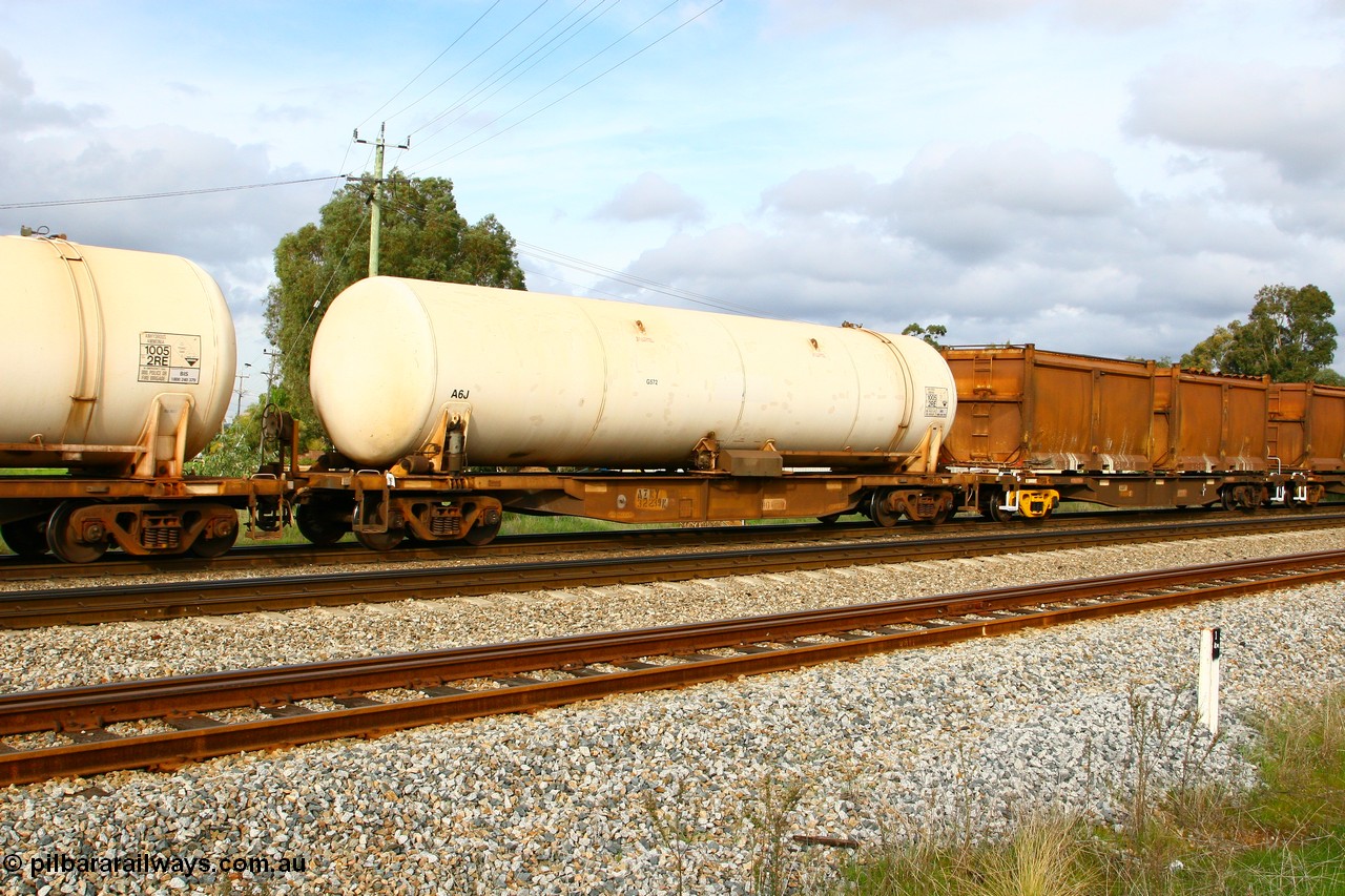 070613 0056
Woodbridge, AZKY type anhydrous ammonia tank waggon AZKY 32239, one of twelve built by Goninan WA in 1998 as WQK type for Murrin Murrin traffic, fitted with Brambles anhydrous ammonia tank A6J with no signage.
Keywords: AZKY-type;AZKY32239;Goninan-WA;WQK-type;