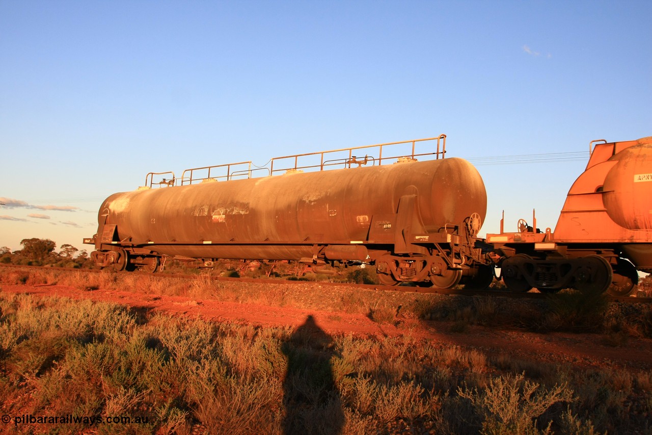 100602 8787
Parkeston, APKY 30642 one of two units built by WAGR Midland Workshops in 1970 as WK type pneumatic discharge bulk cement waggon.
Keywords: APKY-type;APKY30642;WAGR-Midland-WS;WK-type;