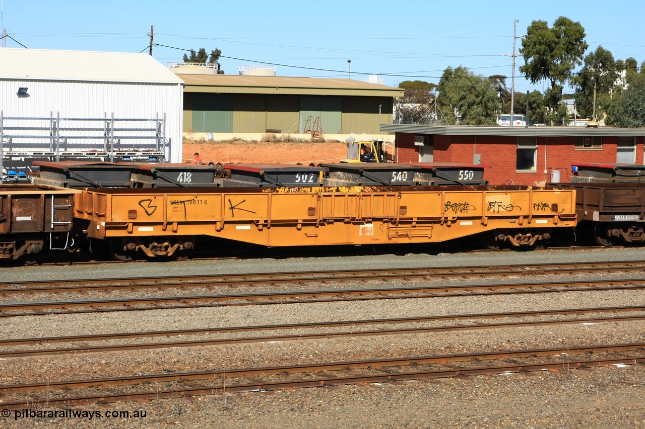 100603 8862
West Kalgoorlie, WGLA 30027 originally built by WAGR Midland Workshops in 1965 as WF type bogie flat waggon, to WFW in 1974, then converted to bagged nickel matte traffic WGLA type in 1984.
Keywords: WGLA-type;WGLA30027;Westrail-Midland-WS;WF-type;WFW-type;WFDY-type;