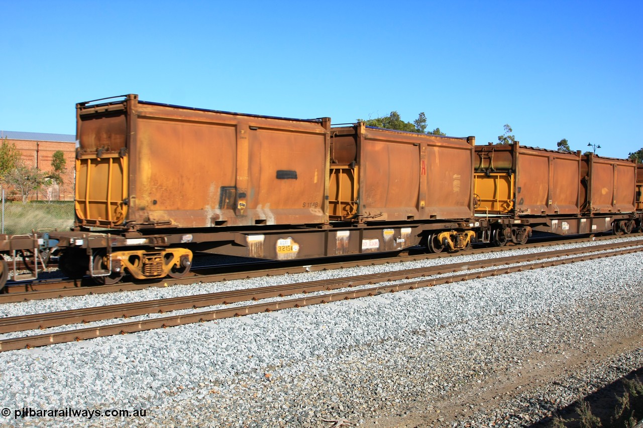 100608 9718
Midland, AQNY 32154, one of sixty two waggons built by Goninan WA in 1998 as WQN class for Murrin Murrin container traffic, with sulphur skips S114B and S13X, both with replacement doors and blue roll top tarpaulins, on train 2430 empty Malcolm freighter.
Keywords: AQNY-type;AQNY32154;Goninan-WA;WQN-type;