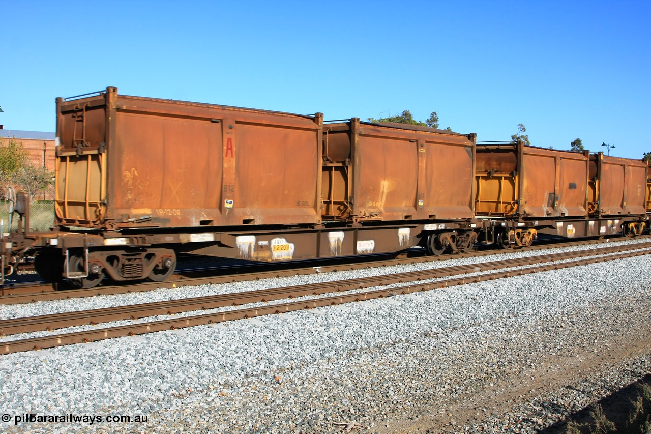 100608 9719
Midland, AQNY 32209, one of sixty two waggons built by Goninan WA in 1998 as WQN class for Murrin Murrin container traffic, with sulphur skips S99L and S141V both with replacement doors and roll top tarpaulins, on train 2430 empty Malcolm freighter.
Keywords: AQNY-type;AQNY32209;Goninan-WA;WQN-type;