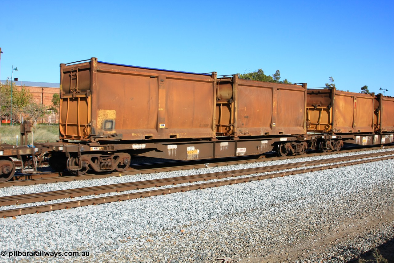 100608 9729
Midland, AQNY 32200, one of sixty two waggons built by Goninan WA in 1998 as WQN type for Murrin Murrin container traffic, with sulphur skips S156F and S117F both with replacement doors and roll top tarpaulins on train 2430 empty Malcolm freighter.
Keywords: AQNY-type;AQNY32200;Goninan-WA;WQN-type;