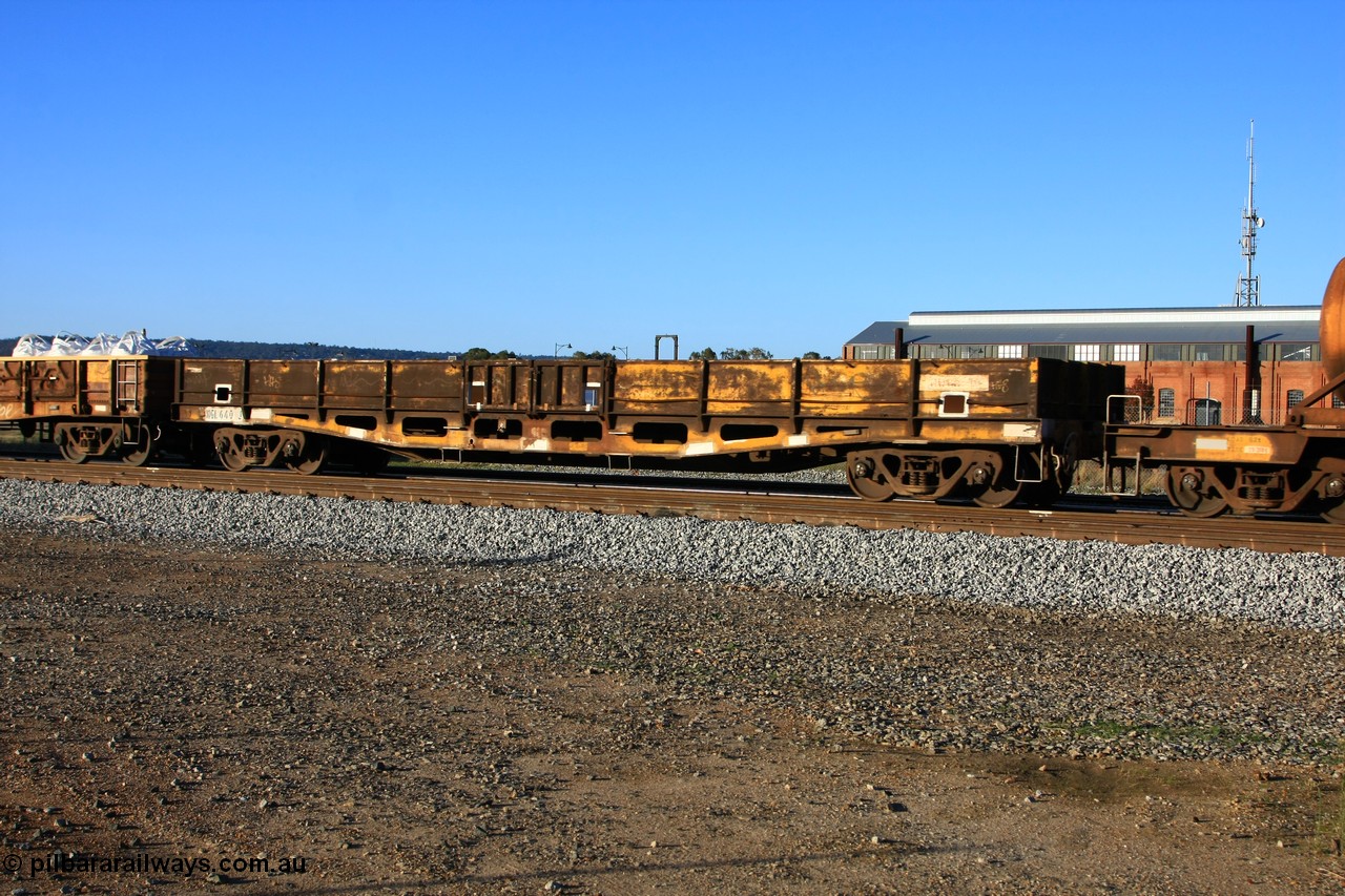 100609 09948
Midland, WGL 640 originally one of ten units built by Westrail Midland Workshops in 1975-76 as WFN type bogie flat waggon for Western Mining Corporation for nickel matte kibble traffic as WFN 609 and converted to WGL for bagged nickel matte in 1984.
Keywords: WGL-type;WGL640;Westrail-Midland-WS;WFN-type;WFN609;