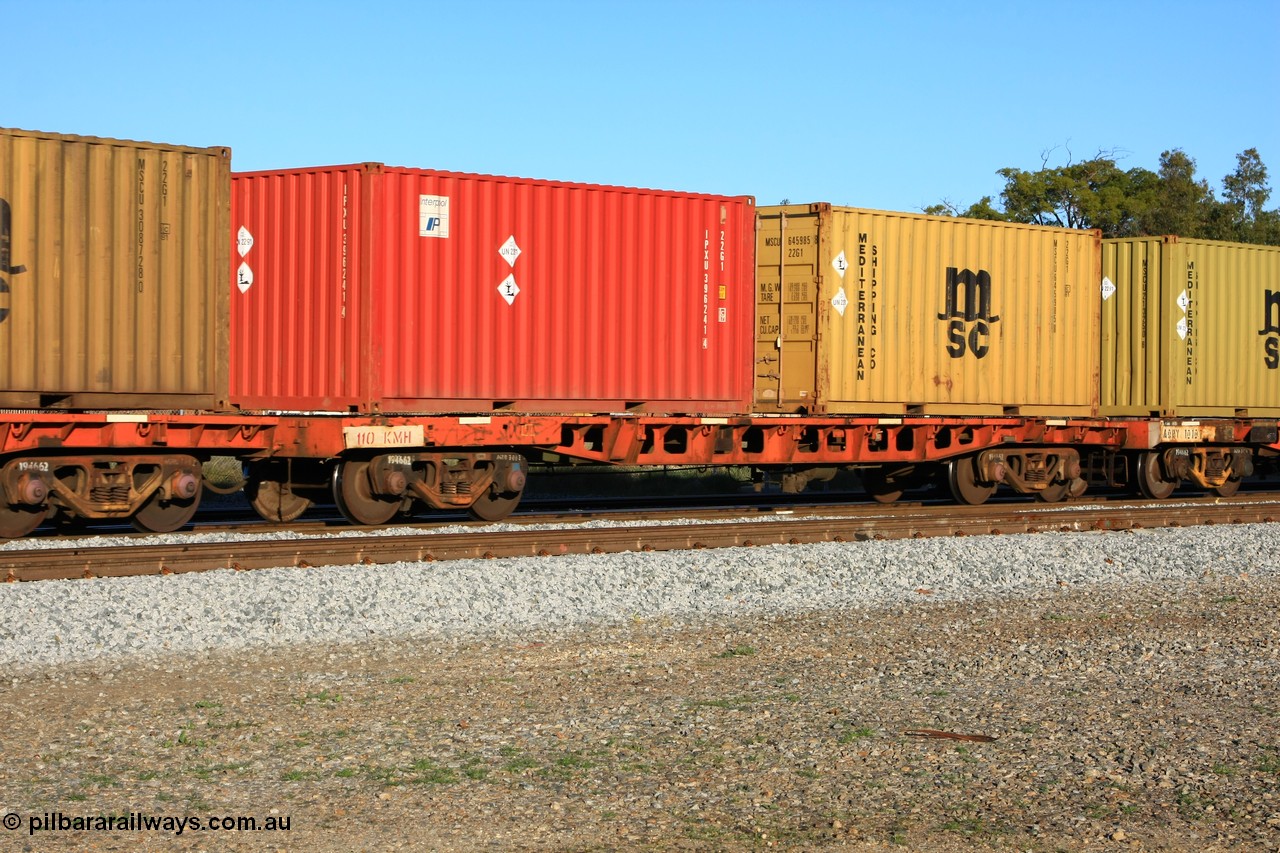 100609 09973
Midland, AQRY 1021 two-pack platform B loaded with two 20' Interpool and Mediterranean Shipping 22G1 type containers containing lead, IPXU 396241 and MSCU 645985. The AQRY are a bar-coupled pair and were used for rail transport as the AFRF type on the Darwin line and are originally former ANR-CR waggons.
Keywords: AQRY-type;AQRY1021;AFRF-type;