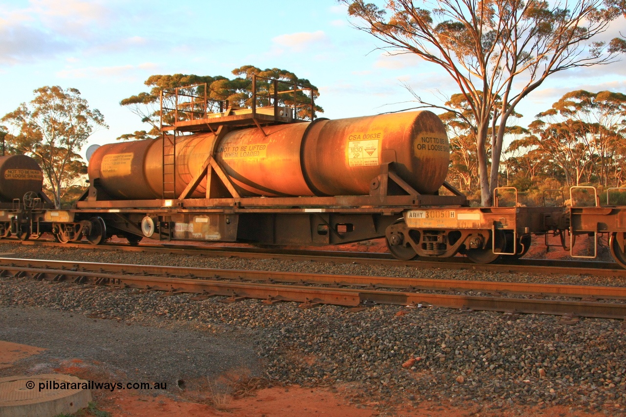 100731 3228
Binduli, AQHY 30050 with sulphuric acid tank CSA 0063, originally built by the WAGR Midland Workshops in 1964/66 at WF type flat waggons, then following several codes and modifications in 1997 seventy five were converted to WQH to carry CSA sulphuric acid tanks between Hampton/Kalgoorlie and Perth/Kwinana.
Keywords: AQHY-type;AQHY30050;WAGR-Midland-WS;WF-type;WFDY-type;WFDF-type;RFDF-type;WQH-type;