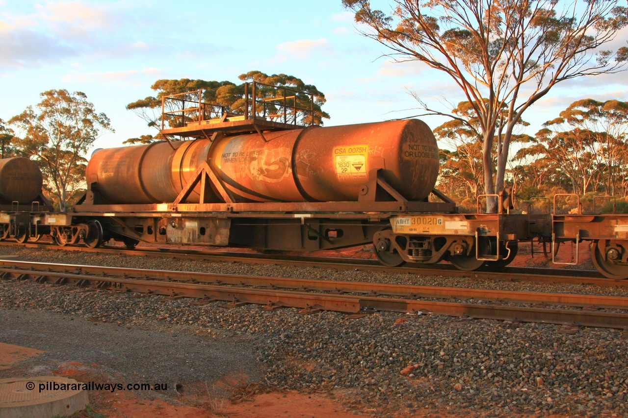 100731 3233
Binduli, AQHY 30020 with sulphuric acid tank CSA 0075, originally built by the WAGR Midland Workshops in 1964/66 at WF type flat waggons, then following several codes and modifications in 1997 seventy five were converted to WQH to carry CSA sulphuric acid tanks between Hampton/Kalgoorlie and Perth/Kwinana.
Keywords: AQHY-type;AQHY30020;WAGR-Midland-WS;WF-type;WFDY-type;WFDF-type;WQH-type;