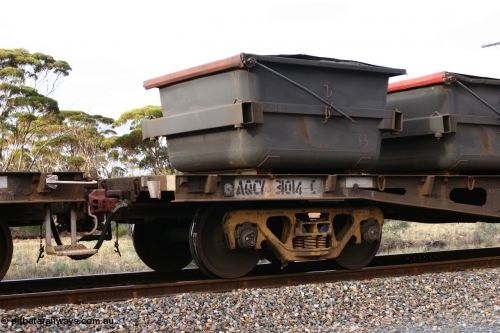 060527 4131
Scotia, AQCY 31014, one of eighteen WFA type container waggons built by Westrail Midland Workshops in 1981, recoded in 1989 to WQCY, then RHQY in 1994 and back to WQCY in 1996. View of number board and bogie in nickel ore kibble service.
Keywords: AQCY-type;AQCY31014;Westrail-Midland-WS;WFA-type;WQCY-type;RHQY-type;