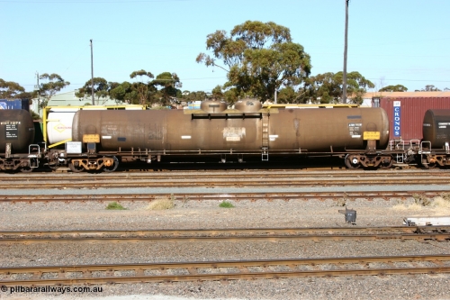 060528 4508 ATDY502W
West Kalgoorlie, ATDY 502 fuel tanker, originally built by Tulloch Ltd NSW 1969 for Mobil as WJD type, to BP in 1985, 92.87 kL capacity.
Keywords: ATDY-type;ATDY502;Tulloch-Ltd-NSW;WJD-type;