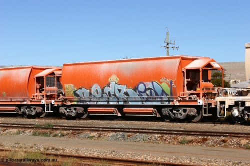 060530 4913
Parkeston, AHBY 0055 one of sixty five AHBY class ballast hoppers built by EDI Rail at their Port Augusta Workshops for ARG in 2001-02 for the Darwin line, also the FMG construction in 2008, here in limestone quarry products service.
Keywords: AHBY-type;AHBY0055;EDI-Rail-Port-Augusta-WS;