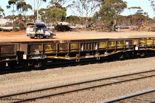 070529 9331
West Kalgoorlie, WGL 640 originally one of ten units built by Westrail Midland Workshops in 1975-76 as WFN type bogie flat waggon for Western Mining Corporation for nickel matte kibble traffic as WFN 609 and converted to WGL for bagged nickel matte in 1984.
Keywords: WGL-type;WGL640;Westrail-Midland-WS;WFN-type;WFN609;