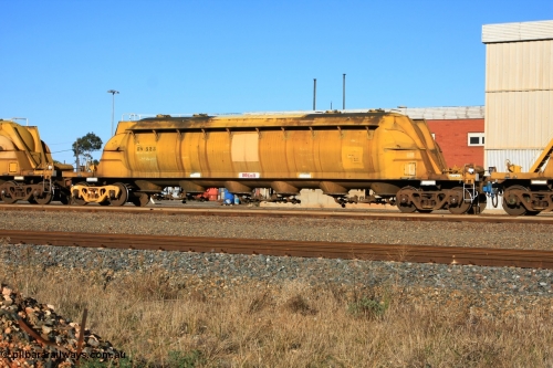 100601 8463
West Kalgoorlie, WN 523, pneumatic discharge nickel concentrate waggon, one of thirty units built by AE Goodwin NSW as WN type in 1970 for WMC.
Keywords: WN-type;WN523;AE-Goodwin;