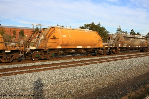 100611 0346
Midland, APNY 31163, one of four built by Westrail Midland Workshops in 1978 as WNA type pneumatic discharge nickel concentrate waggon, WAGR built and owned copies of the AE Goodwin built WN waggons for WMC.
Keywords: APNY-type;APNY31163;Westrail-Midland-WS;WNA-type;
