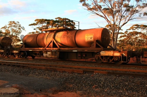 100731 3230
Binduli, AQHY 30038 with sulphuric acid tank CSA 0012, originally built by the WAGR Midland Workshops in 1964/66 at WF type flat waggons, then following several codes and modifications in 1997 seventy five were converted to WQH to carry CSA sulphuric acid tanks between Hampton/Kalgoorlie and Perth/Kwinana.
Keywords: AQHY-type;AQHY30038;WAGR-Midland-WS;WF-type;WFP-type;WFDY-type;WFDF-type;RFDF-type;WQH-type;