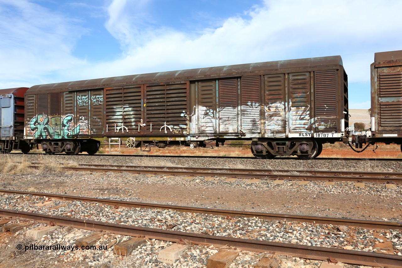 160523 3037
Parkeston, 7SP3 intermodal train, RLSY 18707 louvre van, one of one hundred fifty originally built by Comeng NSW as KLY in 1975-76, then recoded to NLKY, NLWY, RLUY.
Keywords: RLSY-type;RLSY18707;Comeng-NSW;KLY-type;NLKY-type;NLWY-type;RLUY-type;