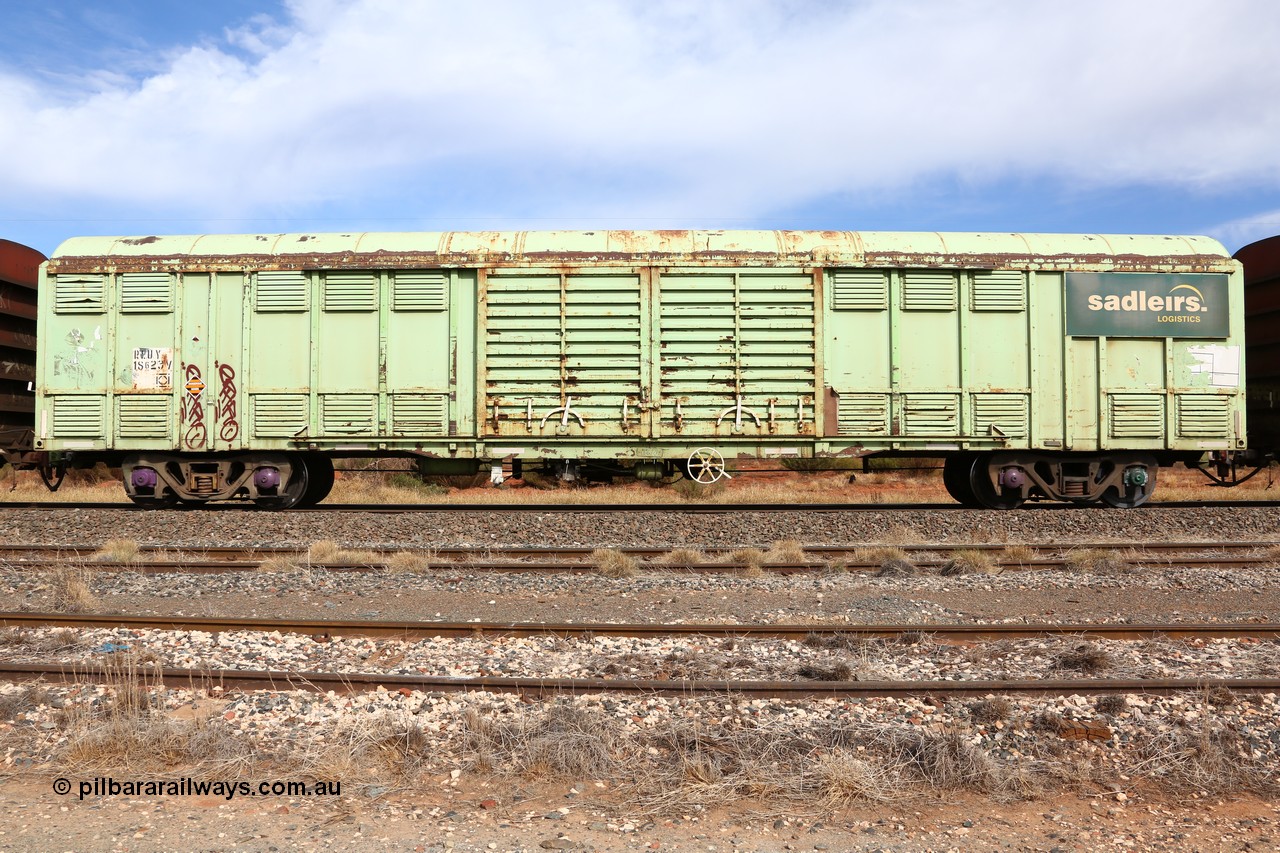 160523 3041
Parkeston, 7SP3 intermodal train, RLUY 18623 louvre van, one of fifty originally built by Comeng NSW as KLY in 1973, then recoded to NLKY, NLWY wearing Sadleirs green livery and signage.
Keywords: RLUY-type;RLUY18623;Comeng-NSW;KLY-type;NLKY-type;NLNY-type;RLNY-type;