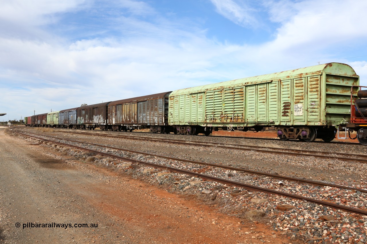 160523 3047
Parkeston, 7SP3 intermodal train, view of the rear looking at the RLUY and RLSY louvre vans.
Keywords: RLSY-type;Comeng-NSW;KLY-type;NLKY-type;RLUY-type;