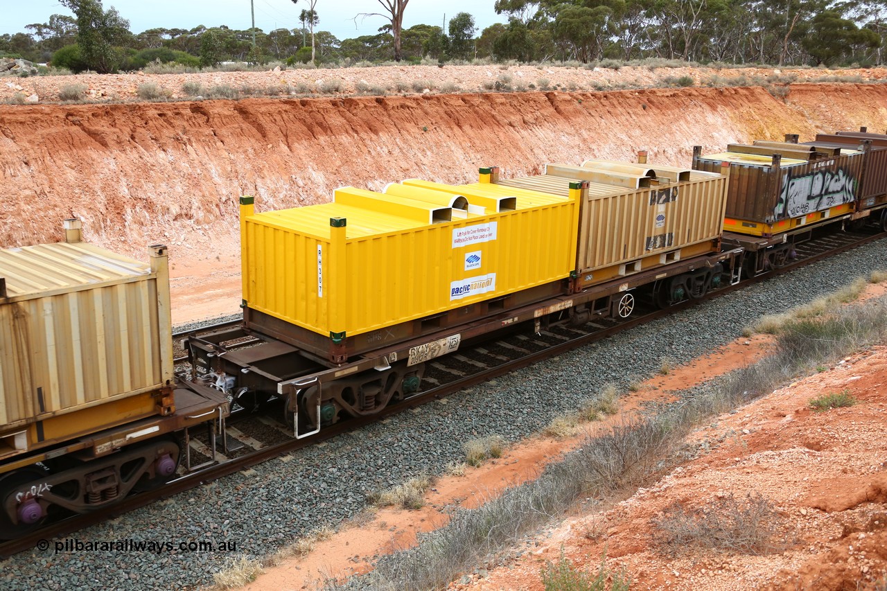 160524 4040
Binduli, Melbourne bound steel train service 3PM4, RKLY 20512 with two butter box containers RH139 with new lid RH307 and RH250. Originally built by EPT NSW in 1977-78 as an BDY type open waggon before being heavily modified by ANI Engineering in 1998. Also coded NODY, NCMY and RCMY prior to 1998.
Keywords: RKLY-type;RKLY20512;EPT-NSW;BDY-type;NODY-type;